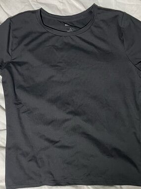 Hollister Women’s Black Crew Neck Short Sleeve Tee